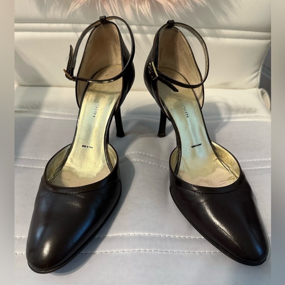 St John Heels